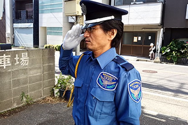 警備員は高齢者でも採用されやすい職業！